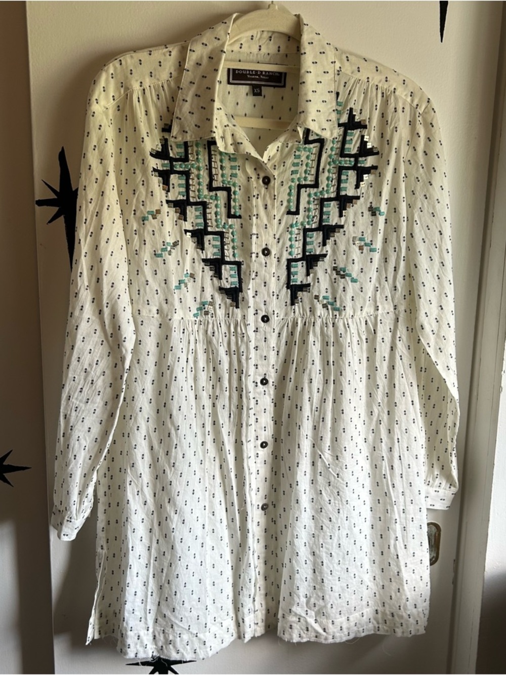 Double D Ranch White Tunic with Navy and Teal Beads and Embroidery